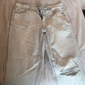 AMERICAN EAGLE JEANS!!